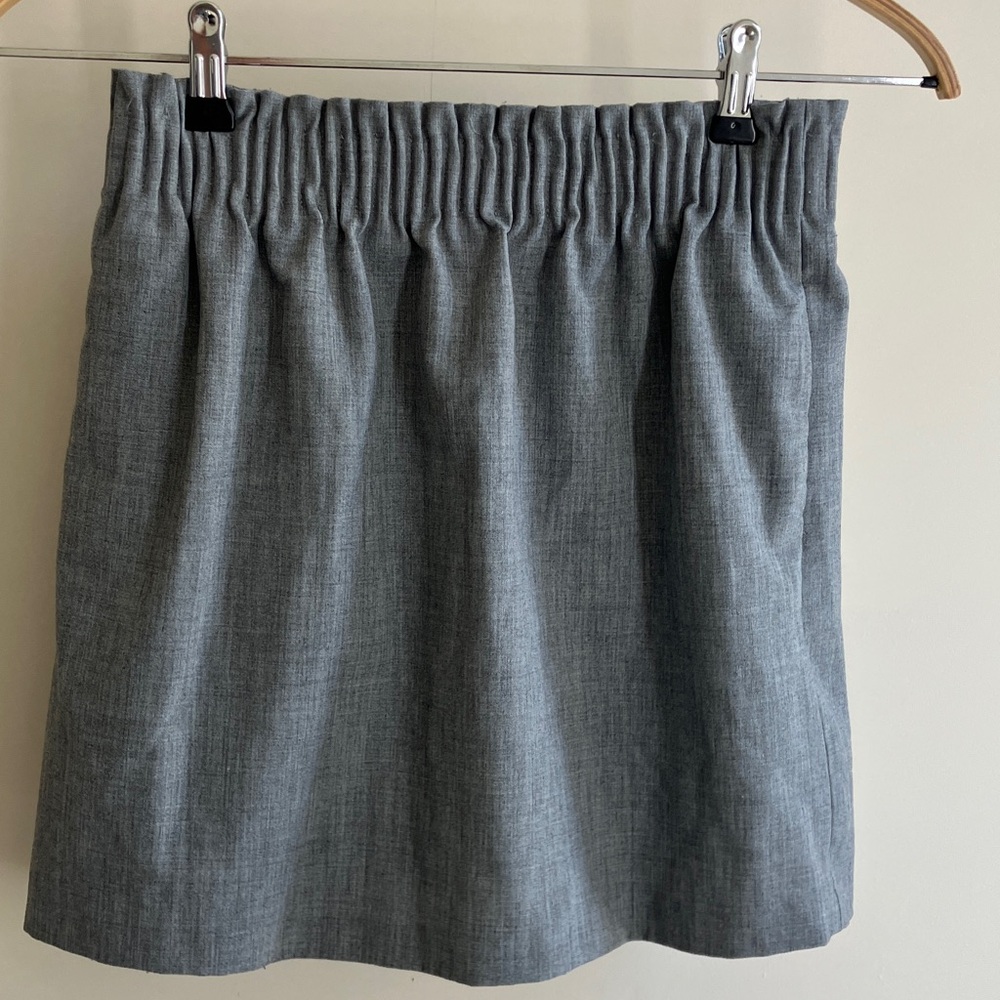 J. CREW Mercantile Gray Women's Short Skirt w/ Elastic Pleated Waist, Size 4